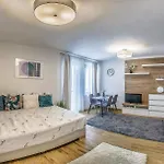 Art Homes Residence